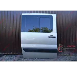 Дверь боковая сдвижная правая под стекло Fiat Scudo 1400427788 1400428688 Дверь боковая сдвижная правая под стекло Fiat Scudo 1400427788 1400428688