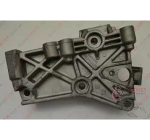 Кронштейн крепления двигателя Renault Kangoo 112314312R 20479109 Кронштейн крепления двигателя Renault Kangoo 112314312R 20479109