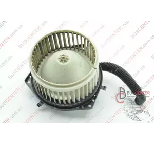 Моторчик печки Renault Laguna 272100001R Моторчик печки Renault Laguna 272100001R