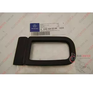 Окантовка ручки двери передней правой внутренняя Mercedes Vito 638 766 03 68 A63876603687C52 Окантовка ручки двери передней правой внутренняя Mercedes Vito 638 766 03 68 A63876603687C52
