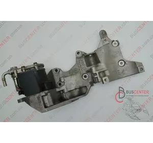 Кронштейн крепления ТНВД (лапа) Volkswagen Caddy 03L 903 143 Q Кронштейн крепления ТНВД (лапа) Volkswagen Caddy 03L 903 143 Q