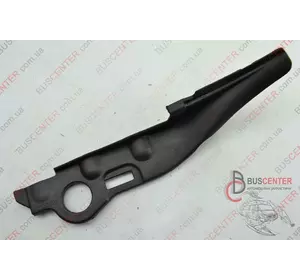 Декоративная накладка лобового стекла правая до 2003 Renault Kangoo 7700304883 Декоративная накладка лобового стекла правая до 2003 Renault Kangoo 7700304883