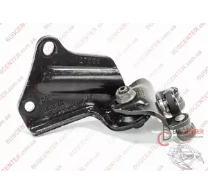 Ролик двери боковой правой сдвижной верхний с рычагом Ford Transit YC15V25028AE YC15-V25028-AE Ролик двери боковой правой сдвижной верхний с рычагом Ford Transit YC15V25028AE YC15-V25028-AE