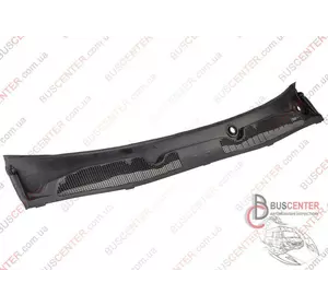 Пластик под лобовое стекло Renault Megane 668110003R Пластик под лобовое стекло Renault Megane 668110003R