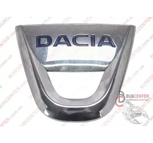 Эмблема решетки радиатора Dacia Duster 628900520R 628908295R