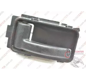 Ручка двери передней левой внутренняя Mercedes T1 A7614 A0007600261 Ручка двери передней левой внутренняя Mercedes T1 A7614 A0007600261