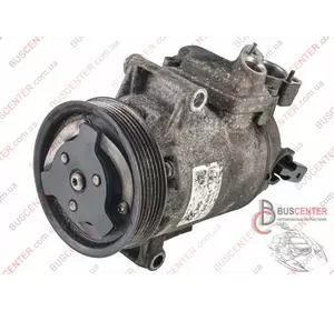 Компрессор кондиционера Volkswagen Polo 5N0820803E Компрессор кондиционера Volkswagen Polo 5N0820803E
