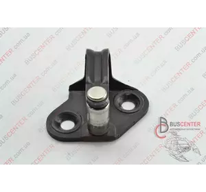 Скоба замка двери задней распашной нижняя Volkswagen Transporter 7H0827512 7D0837767 Скоба замка двери задней распашной нижняя Volkswagen Transporter 7H0827512 7D0837767