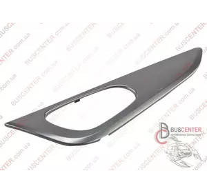 Накладка ручки двери задней правой внутренней Nissan Qashqai 82682HV51A 82682-HV51A Накладка ручки двери задней правой внутренней Nissan Qashqai 82682HV51A 82682-HV51A