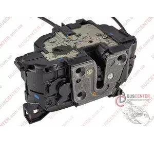 Замок двери задней правой Renault Scenic 825020033R Замок двери задней правой Renault Scenic 825020033R