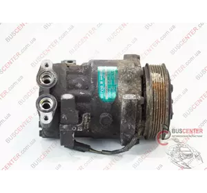 Компрессор кондиционера Ford Kuga 3M5H-18D629-SA Компрессор кондиционера Ford Kuga 3M5H-18D629-SA