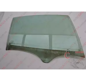 Стекло двери боковой задней правой (седан) Renault Laguna 8200000388 Стекло двери боковой задней правой (седан) Renault Laguna 8200000388