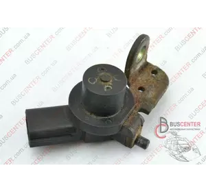 Датчик положения коленвала Renault Mascott J5T11371 Датчик положения коленвала Renault Mascott J5T11371