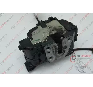 Замок двери передней правой электрический Renault Master 805020009R Замок двери передней правой электрический Renault Master 805020009R