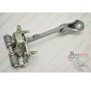 Ограничитель двери передней правой/ левой (стопорная тяга, фиксатор) Renault Master 8200597523 Ограничитель двери передней правой/ левой (стопорная тяга, фиксатор) Renault Master 8200597523