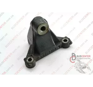 Кронштейн крепления подушки КПП Renault Trafic 93853922 8200404276 Кронштейн крепления подушки КПП Renault Trafic 93853922 8200404276
