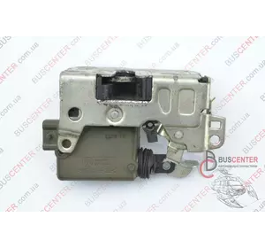 Замок двери передней левой электрический до 2003 Renault Master 7701044463 7701046145 Замок двери передней левой электрический до 2003 Renault Master 7701044463 7701046145