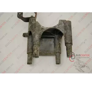 Кронштейн двигателя Mercedes Vito 6460780161 Кронштейн двигателя Mercedes Vito 6460780161