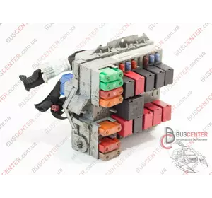Блок предохранителей Fiat Ducato 1332043080 Блок предохранителей Fiat Ducato 1332043080