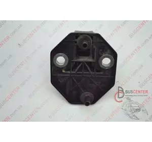 Направляющая втулка боковой левой сдвижной двери средняя/ зад Citroen Berlingo 9680516980 9046 81 Направляющая втулка боковой левой сдвижной двери средняя/ зад Citroen Berlingo 9680516980 9046 81