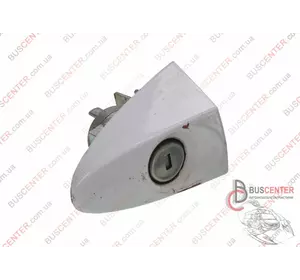 Накладка ручки двери передней левой наружной (заглушка) Ford Courier 8A61A218A14AE 8A61-A218A14-AE Накладка ручки двери передней левой наружной (заглушка) Ford Courier 8A61A218A14AE 8A61-A218A14-AE