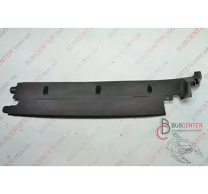 Планка под лобовое стекло правая (решетка стеклоочистителя) Renault Master 8200121690 Планка под лобовое стекло правая (решетка стеклоочистителя) Renault Master 8200121690
