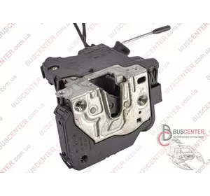 Замок двери передней правой электрический (C-Class (W203) 00-07) Mercedes E-Class A2037200435 Замок двери передней правой электрический (C-Class (W203) 00-07) Mercedes E-Class A2037200435