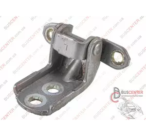 Навес двери задней левой нижний Nissan Navara 824214P00A 82421-4P00A Навес двери задней левой нижний Nissan Navara 824214P00A 82421-4P00A