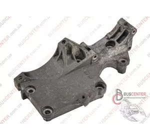 Кронштейн крепления генератора Volkswagen Caddy R03G903143A 03G903143A Кронштейн крепления генератора Volkswagen Caddy R03G903143A 03G903143A