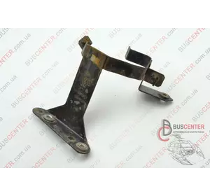 Кронштейн крепления абсорбера Renault Kangoo 7700423934 Кронштейн крепления абсорбера Renault Kangoo 7700423934