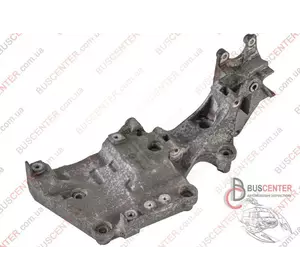 Кронштейн генератора Mitsubishi Outlander 03G903143E Кронштейн генератора Mitsubishi Outlander 03G903143E