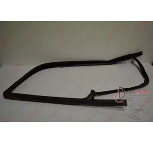 Уплотнитель стекла передней двери левой Fiat Doblo 51810471 Уплотнитель стекла передней двери левой Fiat Doblo 51810471