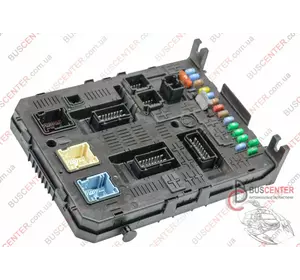 Блок предохранителей Citroen Jumpy 966405878001 Блок предохранителей Citroen Jumpy 966405878001