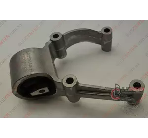 Подушка двигателя задняя (КПП 6 передач) Renault Mascott 5010316545 Подушка двигателя задняя (КПП 6 передач) Renault Mascott 5010316545