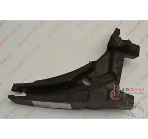 Уплотнение крепления планки под лобовое стекло правое Citroen Berlingo 9681316580 Уплотнение крепления планки под лобовое стекло правое Citroen Berlingo 9681316580