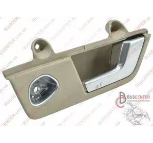 Ручка двери передней правой внутренняя Audi A4 8E1837020 Ручка двери передней правой внутренняя Audi A4 8E1837020