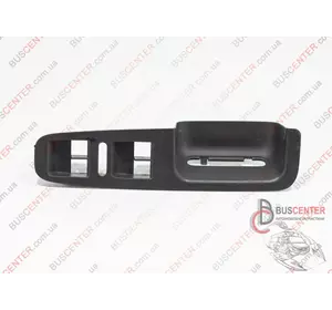 Корпус кнопок стеклоподъемника передней левой двери Volkswagen Touareg 7L6867157B Корпус кнопок стеклоподъемника передней левой двери Volkswagen Touareg 7L6867157B