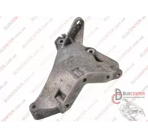 Кронштейн двигателя правый Volkswagen Polo 03P199206 Кронштейн двигателя правый Volkswagen Polo 03P199206