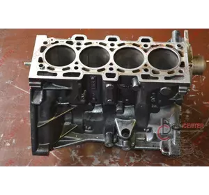 Блок цилиндров/ стартер спереди (ТНВД SIEMENS) Renault Kangoo K9K 732 Блок цилиндров/ стартер спереди (ТНВД SIEMENS) Renault Kangoo K9K 732