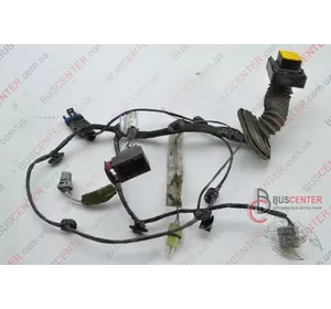 Проводка двери передней правой Renault Laguna 8200079209 Проводка двери передней правой Renault Laguna 8200079209