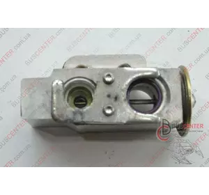 Клапан кондиционера Volkswagen Caddy 1K0820679 Клапан кондиционера Volkswagen Caddy 1K0820679