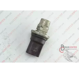 Датчик давления кондиционера Volkswagen Caddy 1K0959126B Датчик давления кондиционера Volkswagen Caddy 1K0959126B