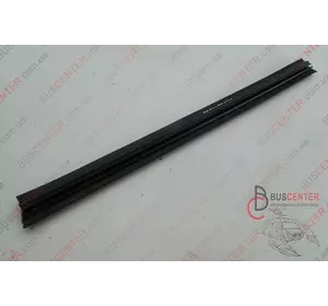 Уплотнитель стекла двери боковой задней правой (внутренний) Nissan Qashqai 82834JD000 Уплотнитель стекла двери боковой задней правой (внутренний) Nissan Qashqai 82834JD000
