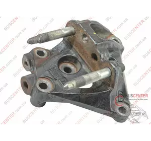 Кронштейн двигателя Toyota Auris 123150N010 Кронштейн двигателя Toyota Auris 123150N010