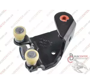 Ролик боковой правой сдвижной двери средний Renault Kangoo 8200497637 Ролик боковой правой сдвижной двери средний Renault Kangoo 8200497637