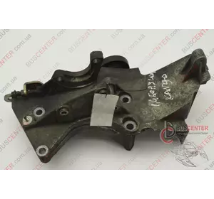 Кронштейн крепления генератора Renault Kangoo 7700875414 Кронштейн крепления генератора Renault Kangoo 7700875414