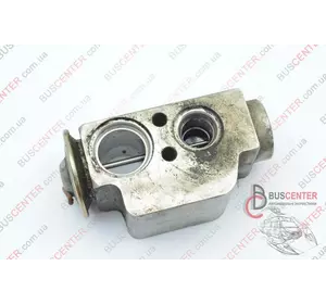 Клапан кондиционера Volkswagen Transporter 7H0820712B Клапан кондиционера Volkswagen Transporter 7H0820712B