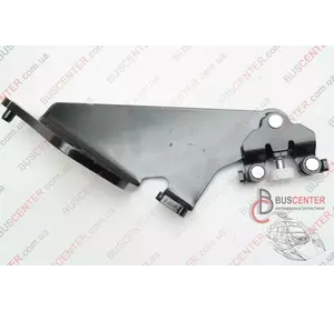 Ролик боковой правой сдвижной двери нижний с рычагом Renault Kangoo 8200497645 235217J Ролик боковой правой сдвижной двери нижний с рычагом Renault Kangoo 8200497645 235217J