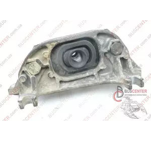 Кронштейн подушки двигателя Renault Megane 8200209324 Кронштейн подушки двигателя Renault Megane 8200209324