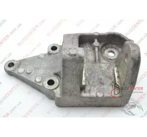 Кронштейн крепления подушки двигателя правый Fiat Scudo 1495372080 1486752080 Кронштейн крепления подушки двигателя правый Fiat Scudo 1495372080 1486752080